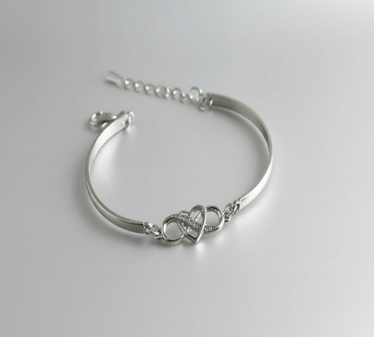 Stylish 3Sixty5 Forever Love Bracelet Gift with Heart and Infinity Symbol Design
