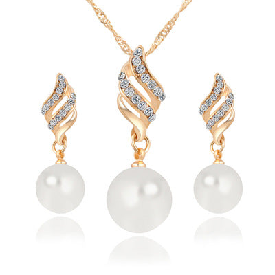 Stylish 3Sixty5 pearl jewelry gift set with elegant pearl earrings and matching pendant necklace