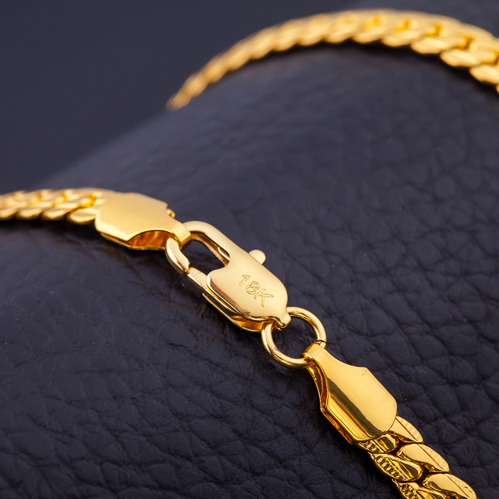 Stylish 3Sixty5 trendy gold chain necklace featuring a secure clasp for everyday wear